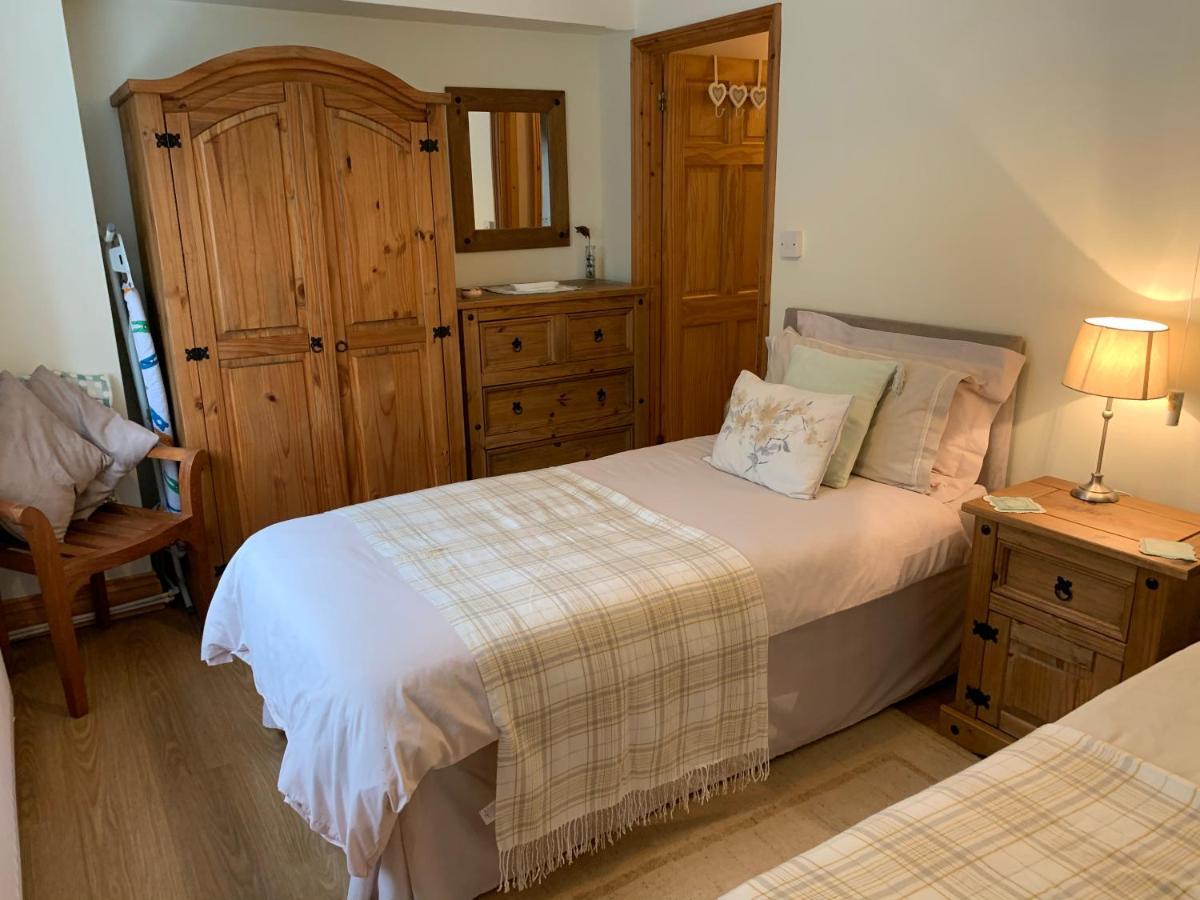 Parc Farm B&B Llanarth  外观 照片